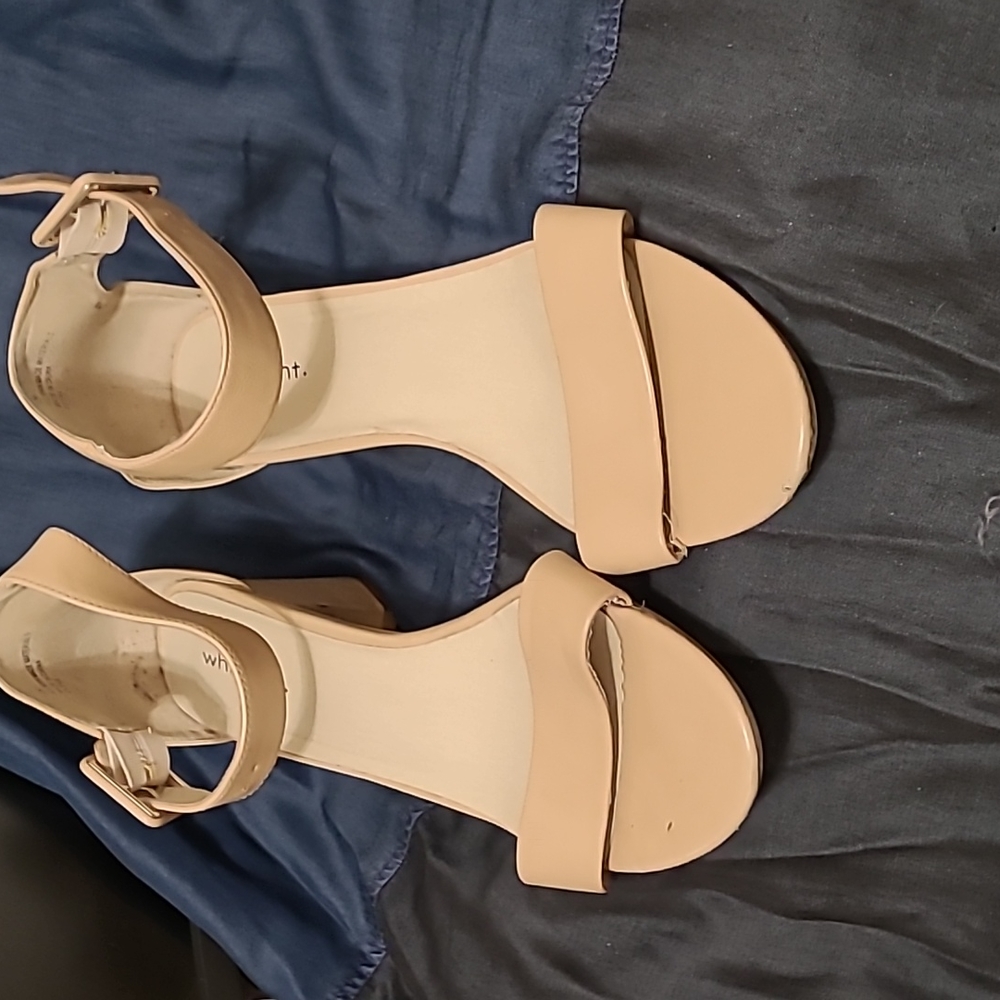 Sandal